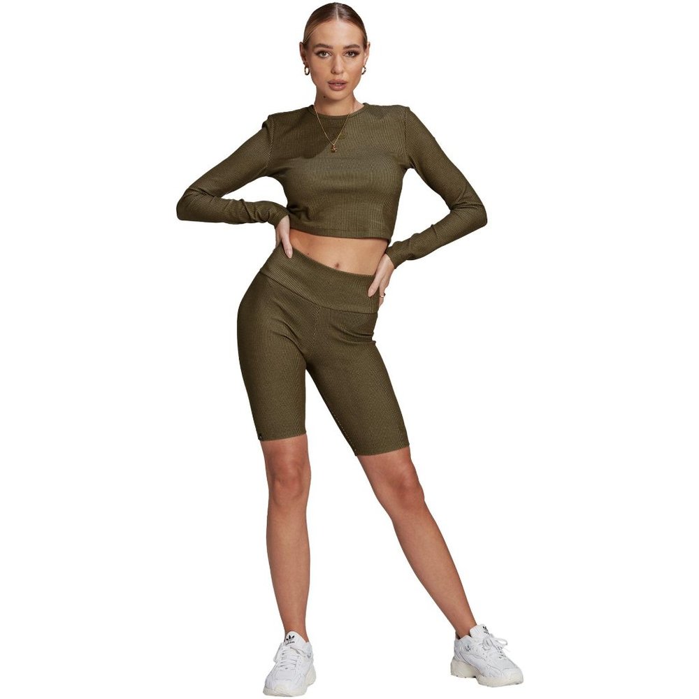 NWT adidas Originals Women's Outdoor Utility Short Leggings - Picture 3 of 8